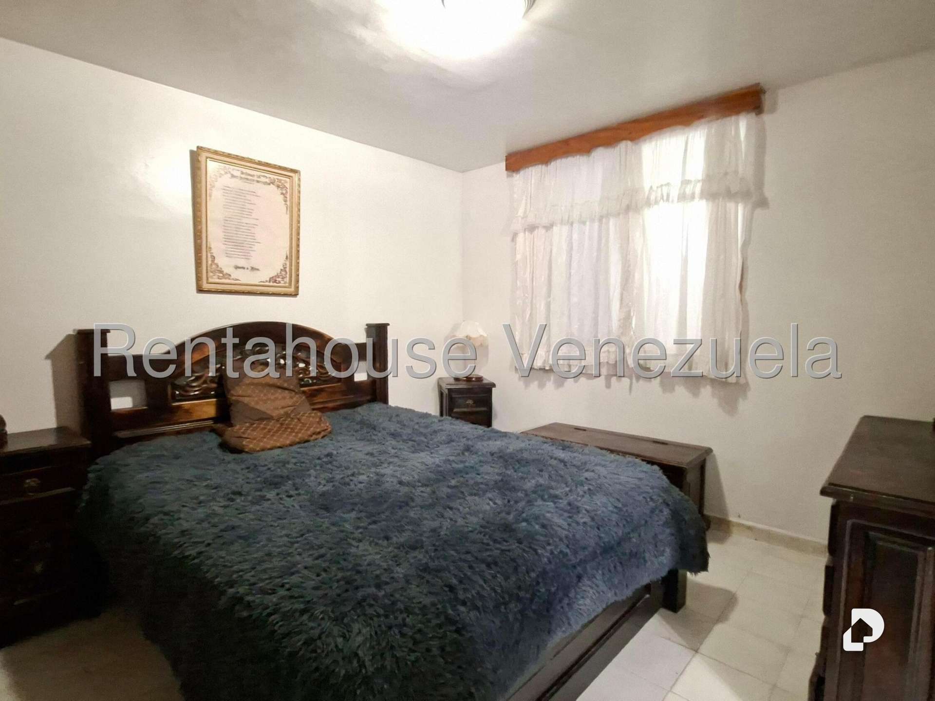 Apartamento en La Rosaleda, San Antonio de Los Altos – 17