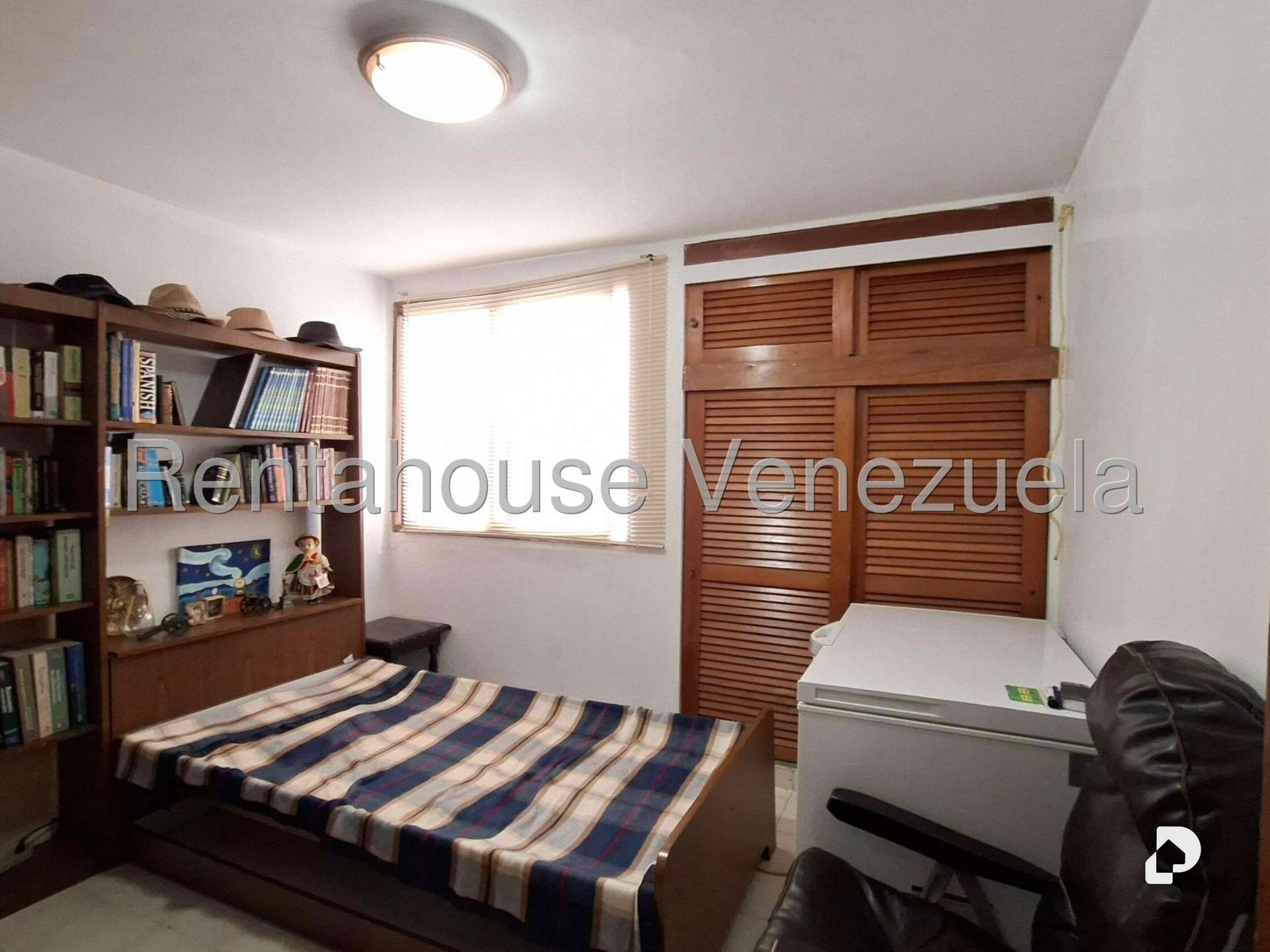 Apartamento en La Rosaleda, San Antonio de Los Altos – 13