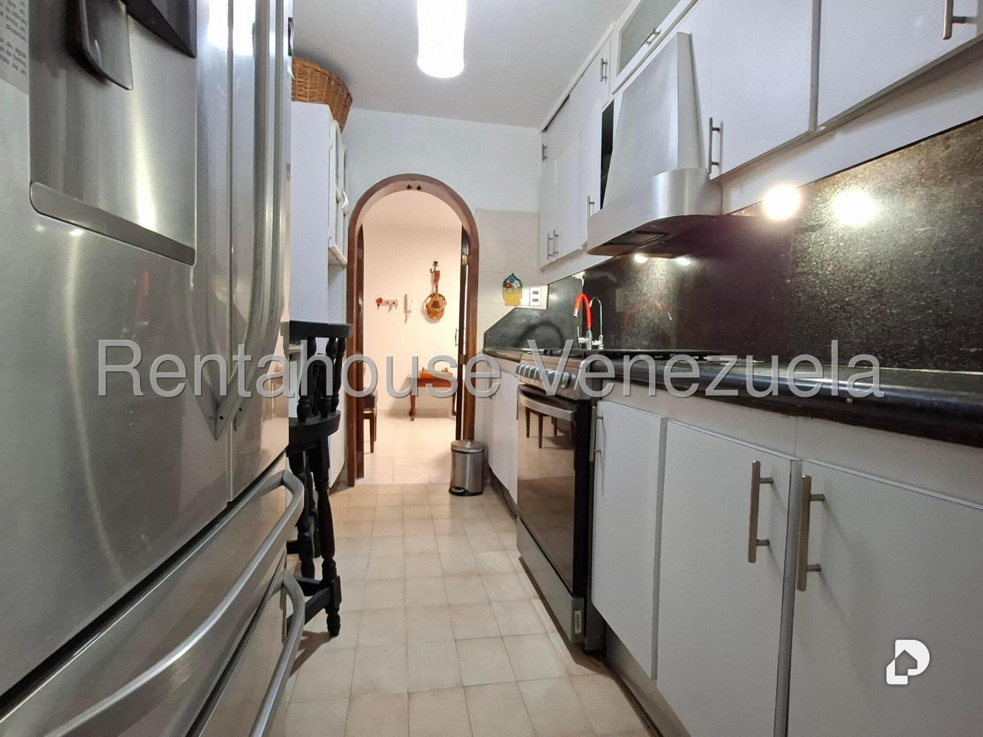 Apartamento en La Rosaleda, San Antonio de Los Altos – 5