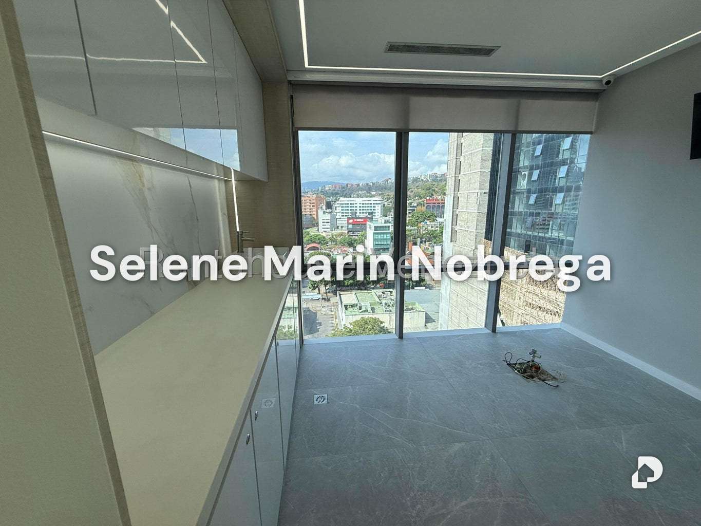 Office in Las Mercedes, Caracas – 12