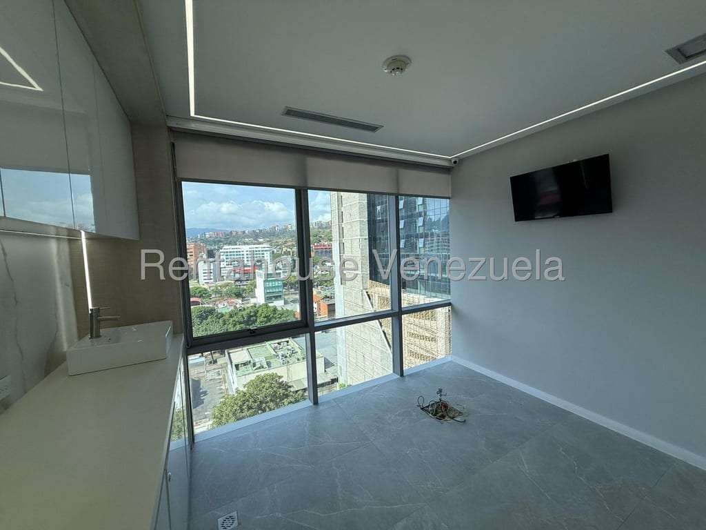 Oficina en Las Mercedes, Caracas