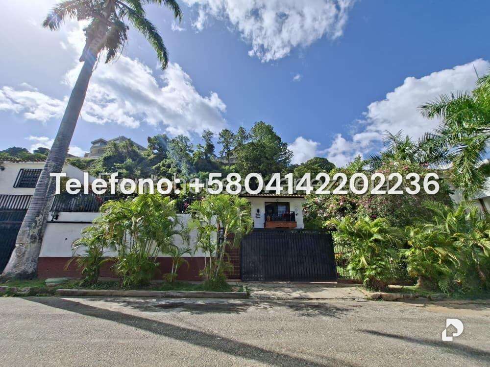 Casa en Prados del Este, Caracas – 30