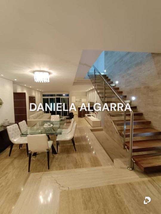 Casa en B. 13 de Septiembre, Valencia – 10