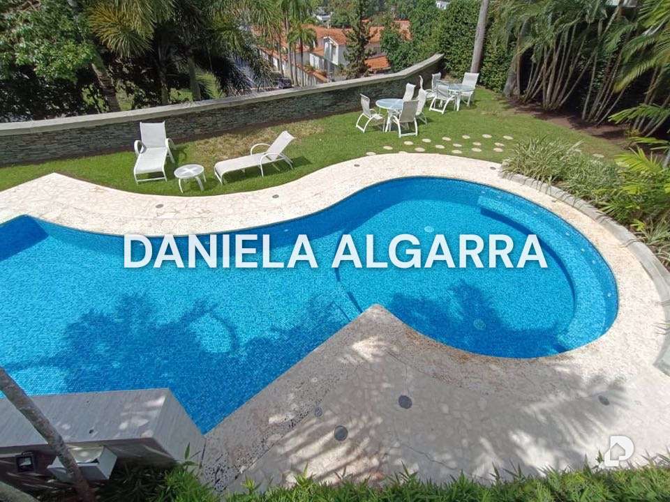 Casa en B. 13 de Septiembre, Valencia – 18