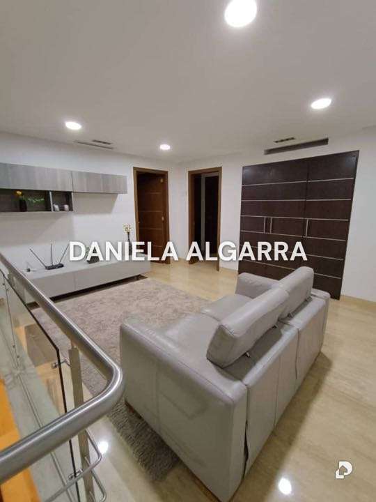 Casa en B. 13 de Septiembre, Valencia – 12