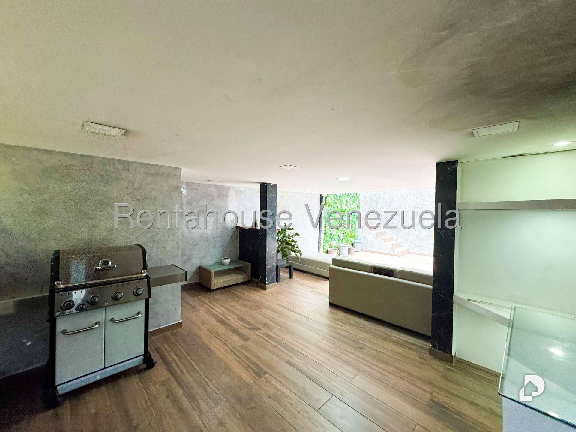 Casa en El Cafetal, Caracas – 30