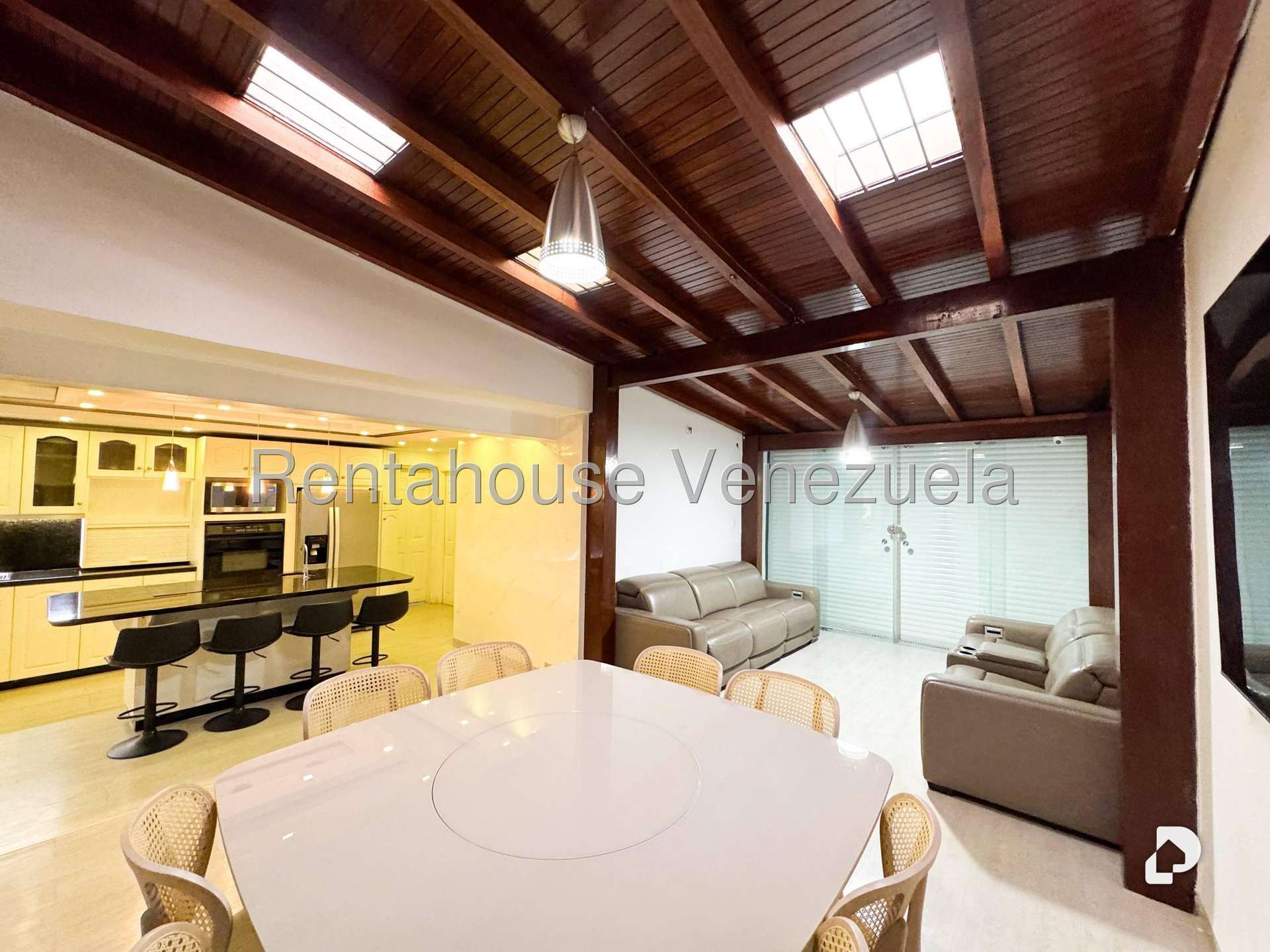 Casa en El Cafetal, Caracas – 23