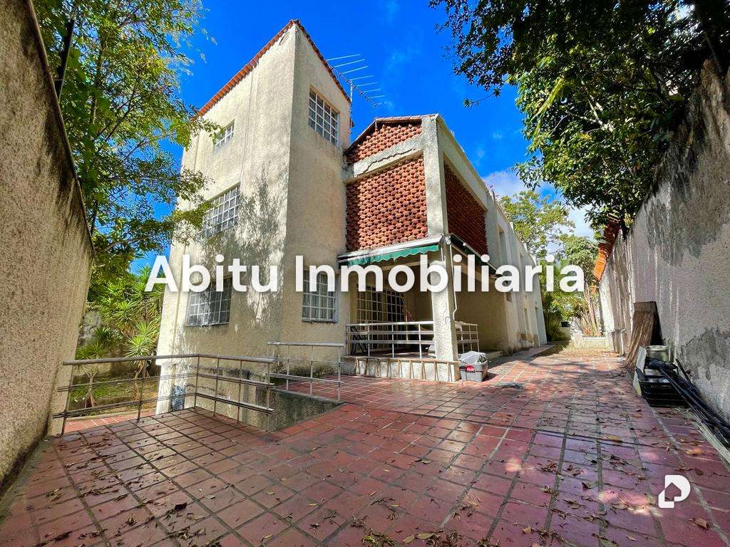 Casa en Altamira, Caracas – 1