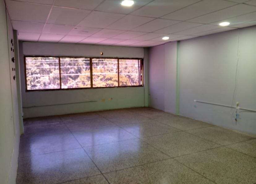 Commercial space in Industrial Castillito, Valencia - 1