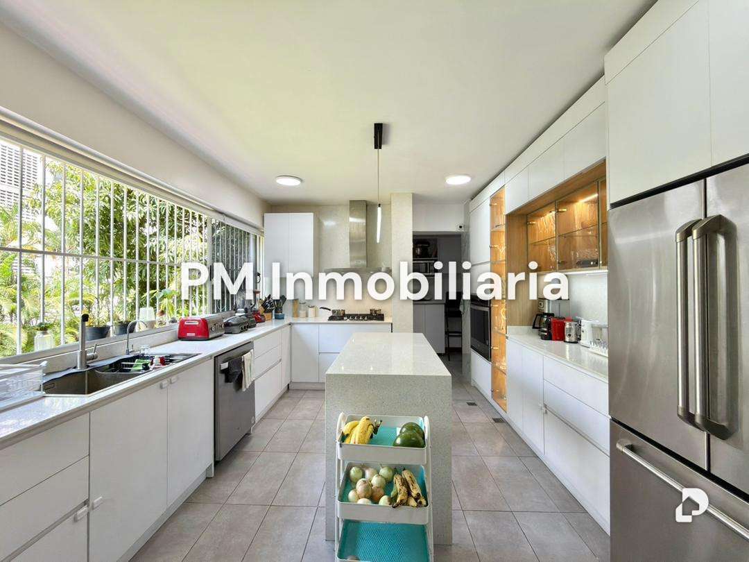 Apartment in La Castellana, Caracas – 6