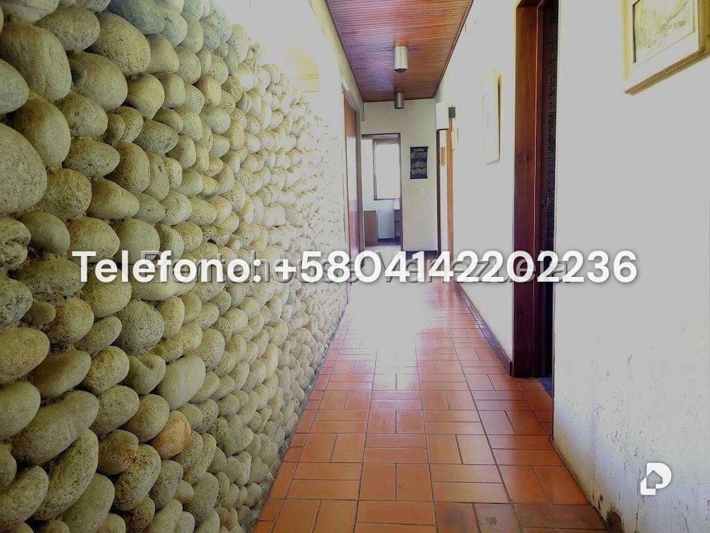 Casa en Prados del Este, Caracas – 22