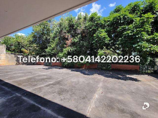 Casa en Prados del Este, Caracas – 32