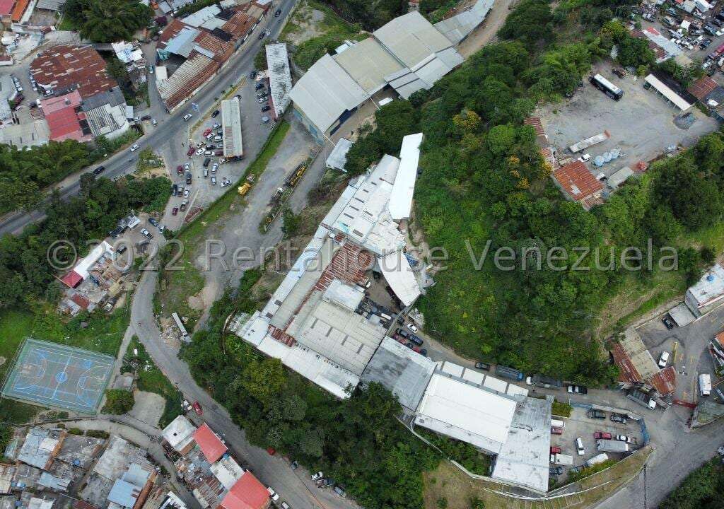 Terreno en La Trinidad, Caracas