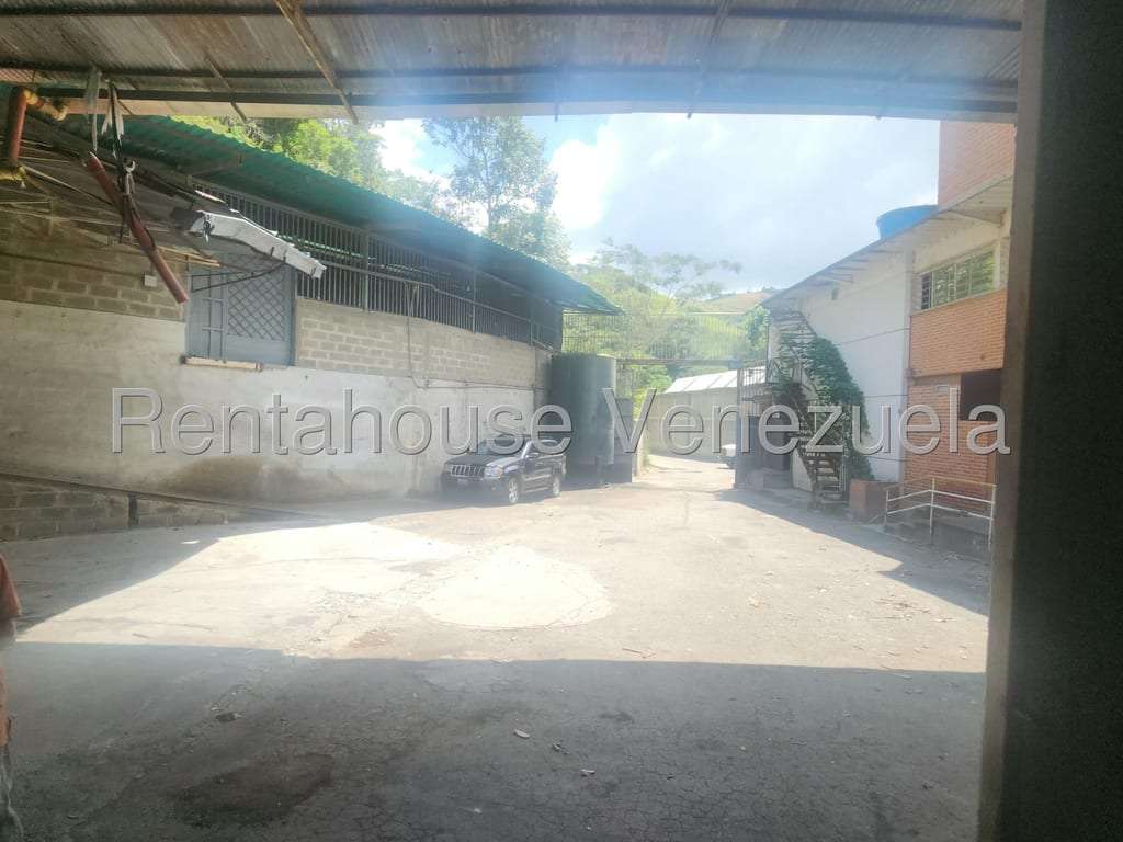 Terreno en La Trinidad, Caracas