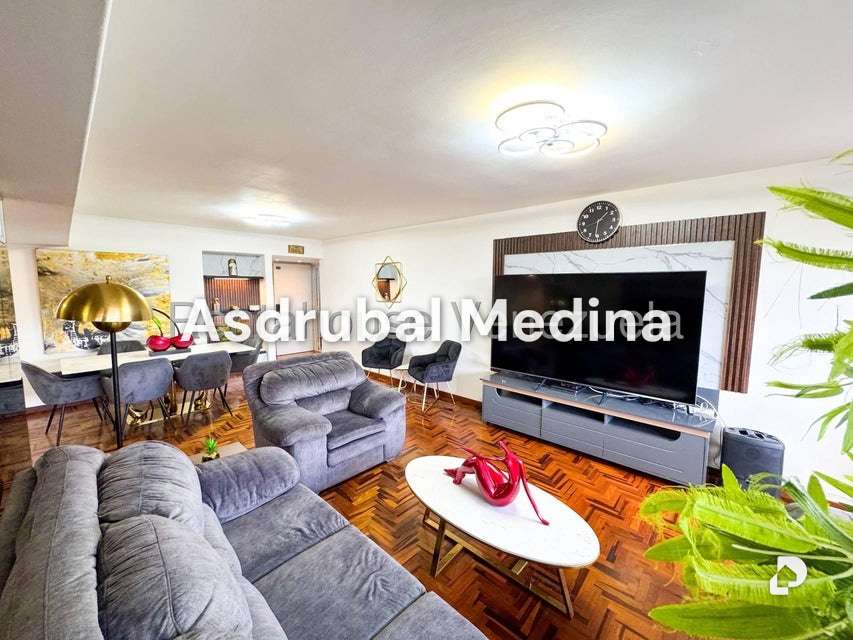 Apartamento en Manzanares, Caracas – 2