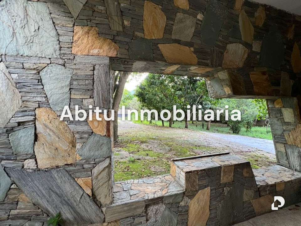 Terreno en Los Chorros, Caracas – 9