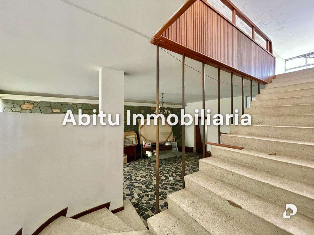 House in Los Palos Grandes, Caracas – 24