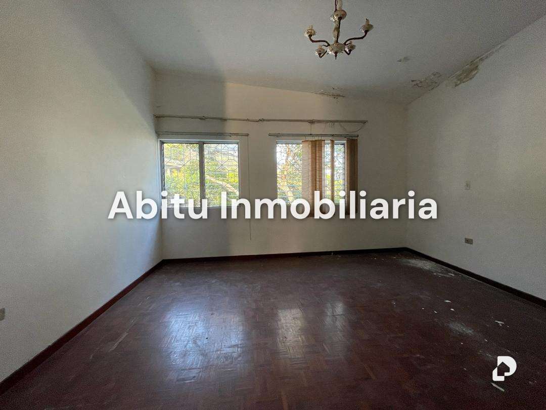 House in Los Palos Grandes, Caracas – 22