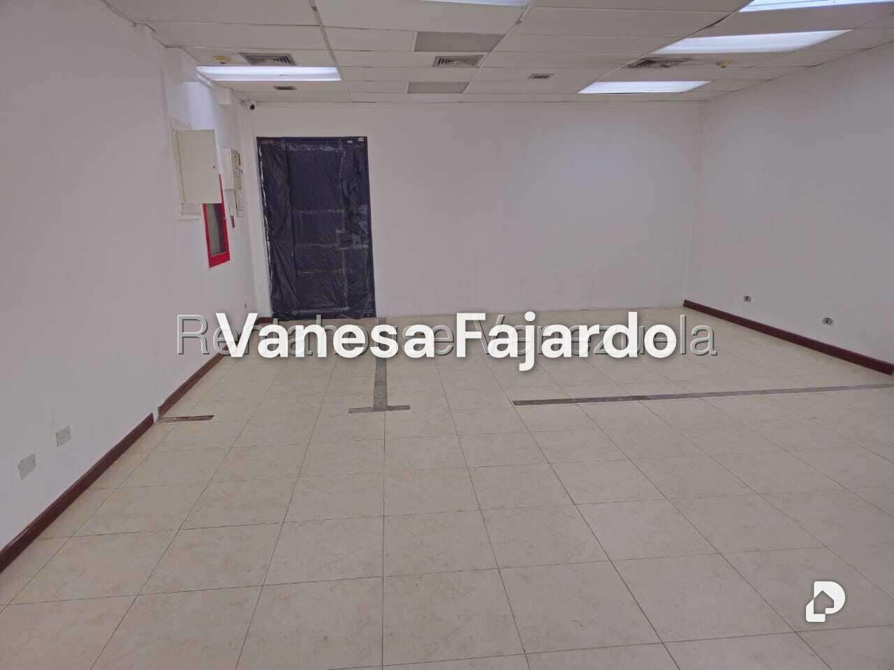 Local comercial en El Paraíso, Caracas – 6