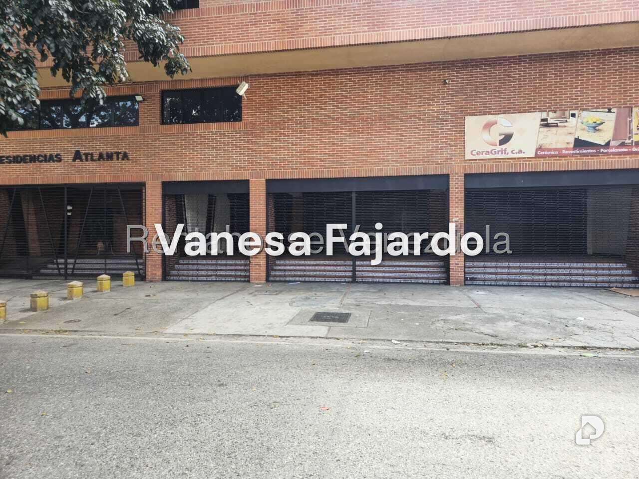 Local comercial en El Paraíso, Caracas – 1