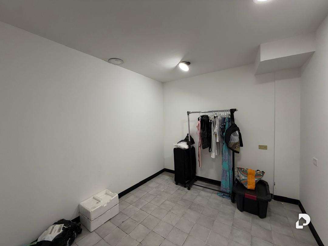 Local comercial en Bello Monte, Caracas – 22