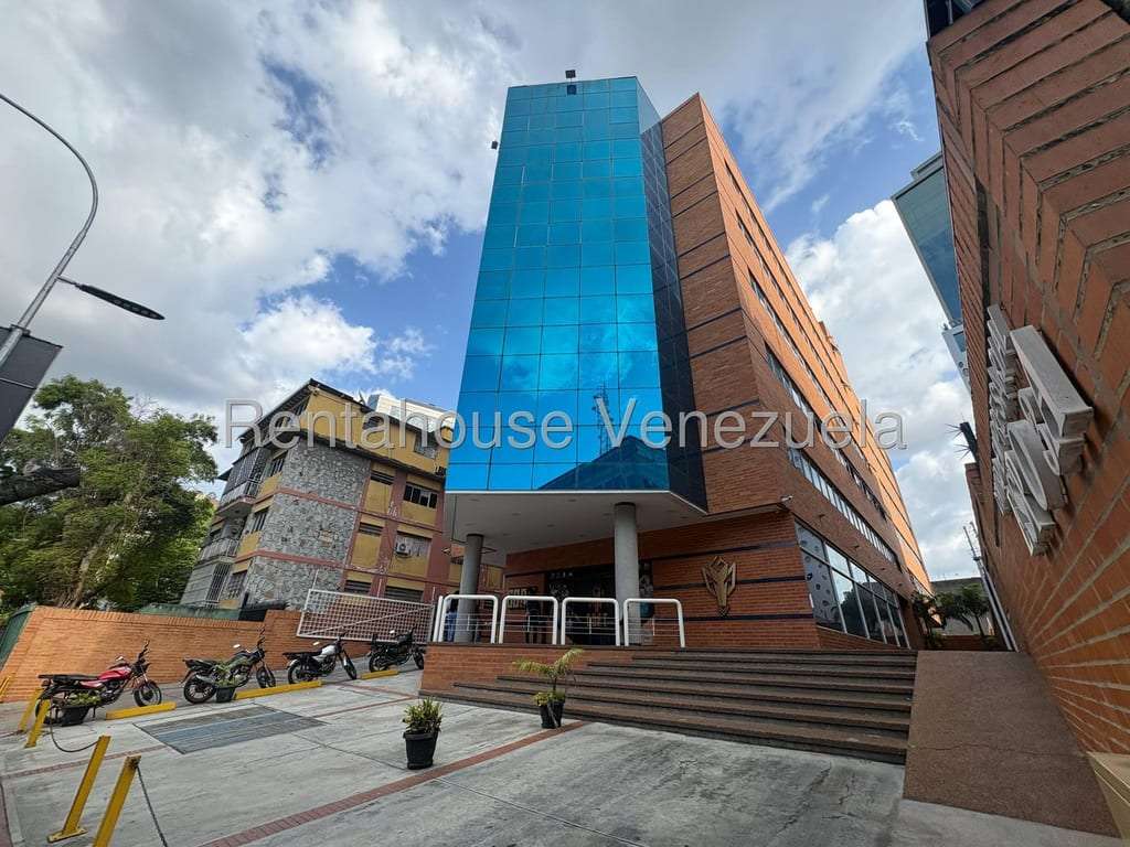 Office in Las Mercedes, Caracas - 1