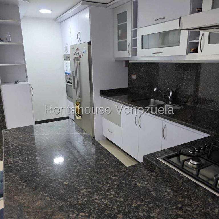 Apartamento en Lomas del Sol, Caracas