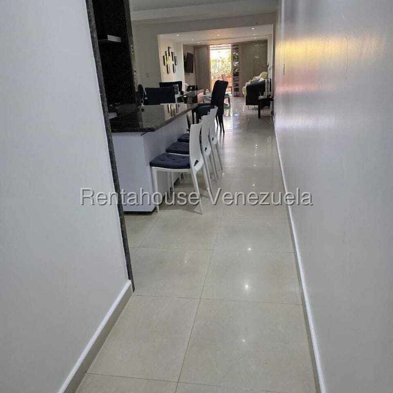 Apartamento en Lomas del Sol, Caracas