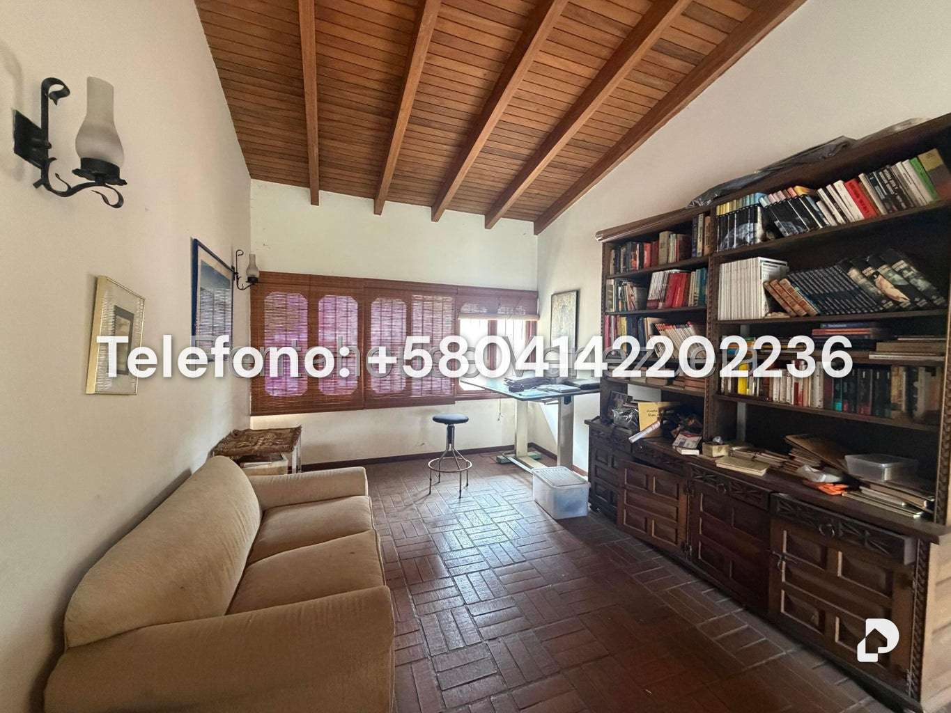 Casa en Prados del Este, Caracas – 30