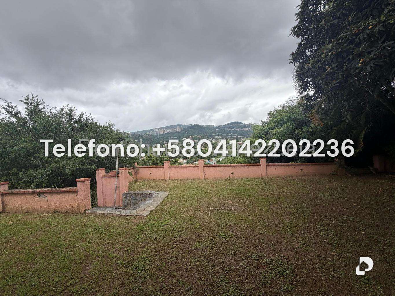 Casa en Prados del Este, Caracas – 13