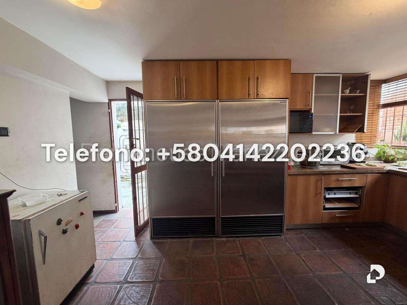 Casa en Prados del Este, Caracas – 33