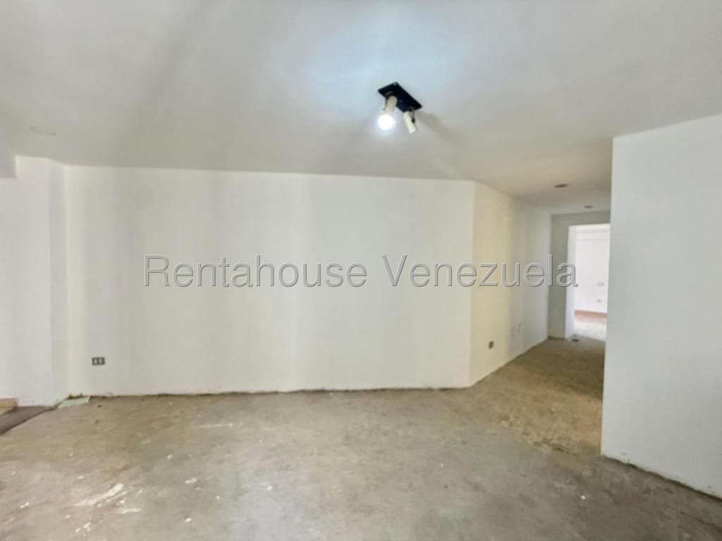 Apartamento en Colinas de Valle Arriba, Caracas
