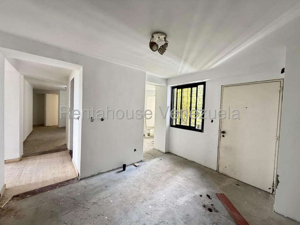 Apartamento en Colinas de Valle Arriba, Caracas