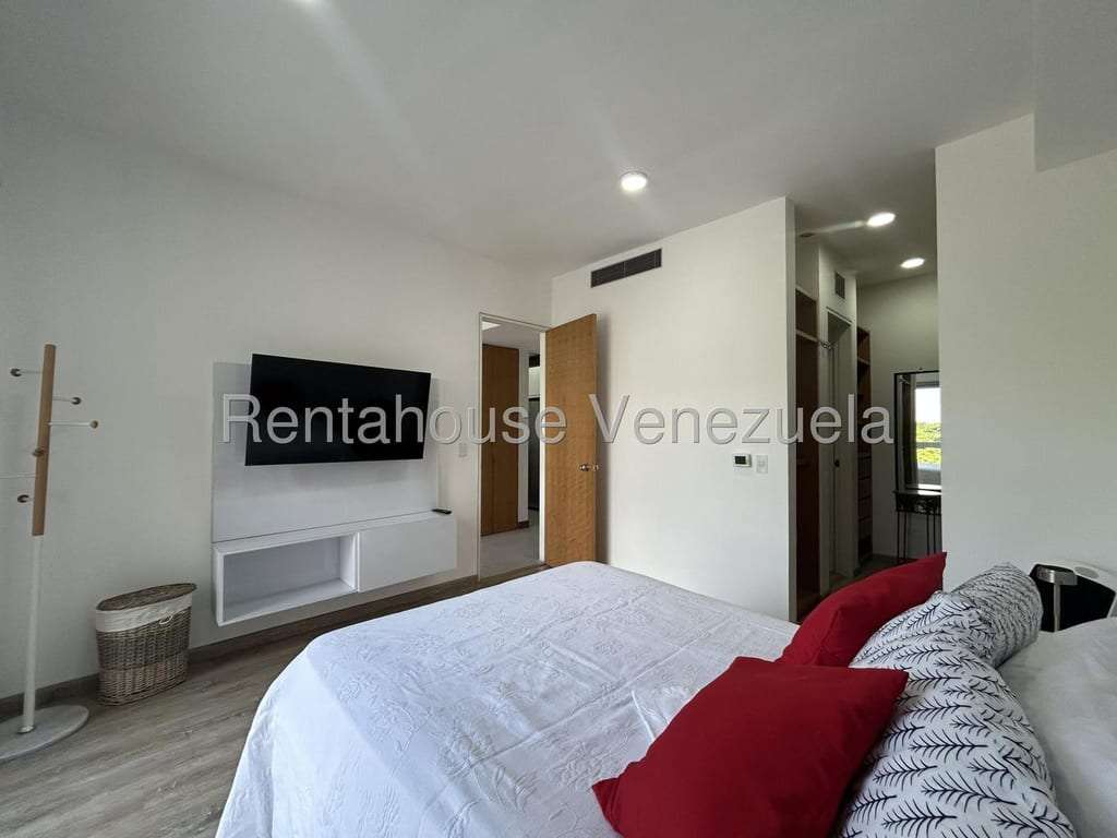 Apartamento en Los Naranjos de las Mercedes, Caracas