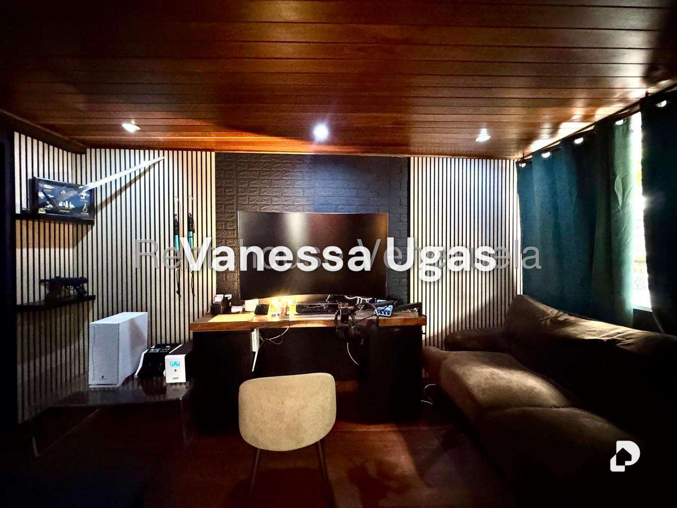 Casa en Alto Prado, Caracas – 21