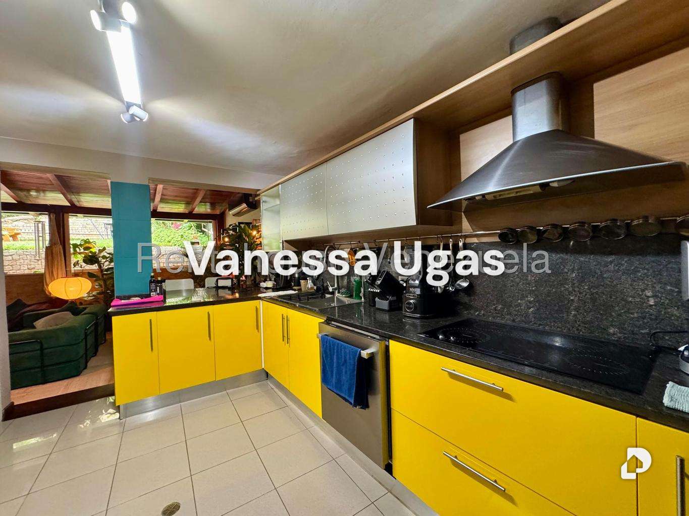 Casa en Alto Prado, Caracas – 14