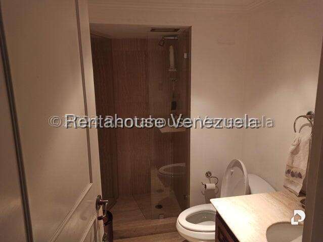 Apartamento en Campo Alegre, Caracas – 14