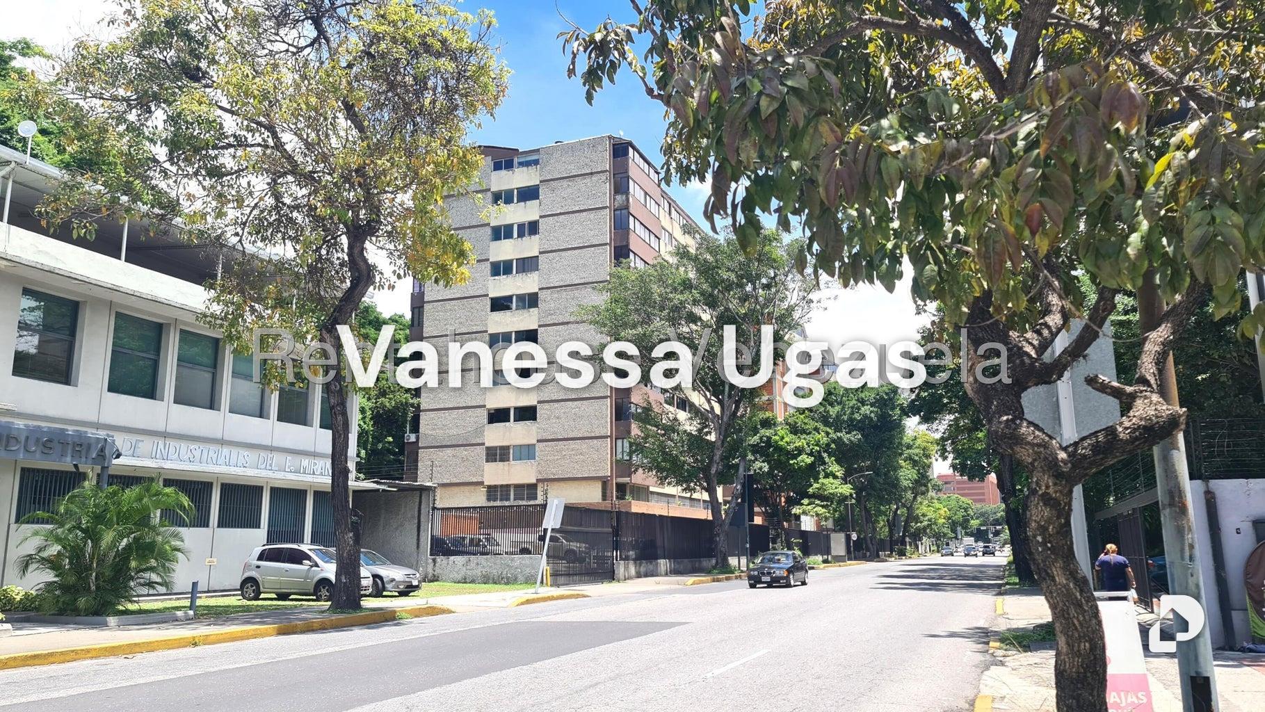 Apartamento en Chuao, Caracas – 1