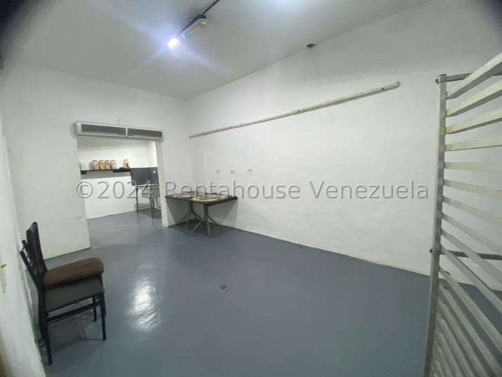 Local comercial en Bello Monte, Caracas