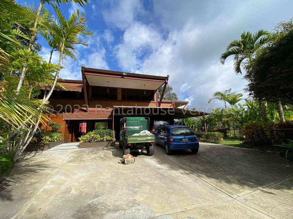 House in Caracas - 1