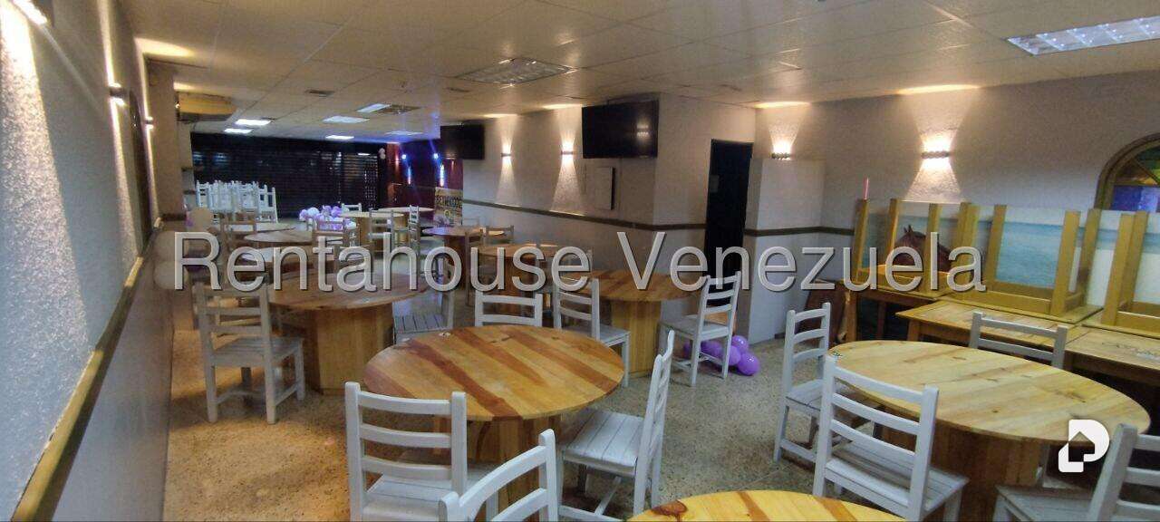 Local comercial en La Urbina, Caracas – 5