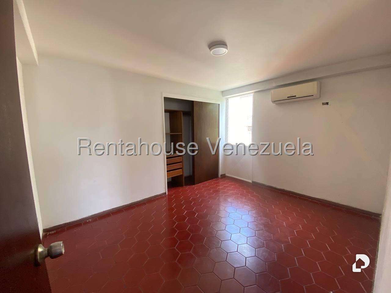 Apartamento en Cumbres de Curumo, Caracas – 11