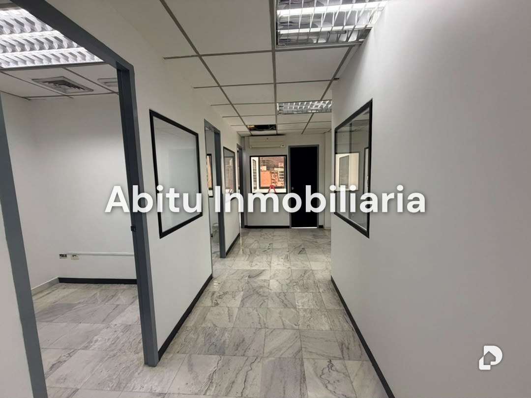 Oficina en Chacao, Caracas – 22
