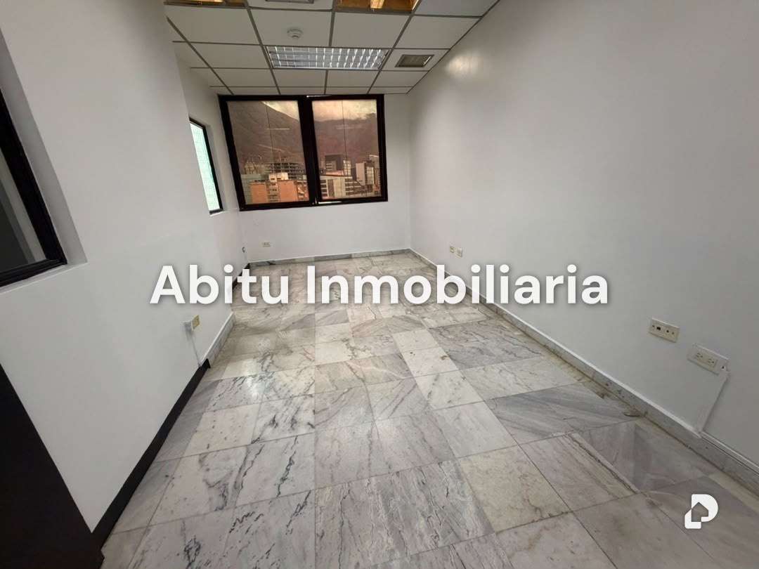 Oficina en Chacao, Caracas – 24