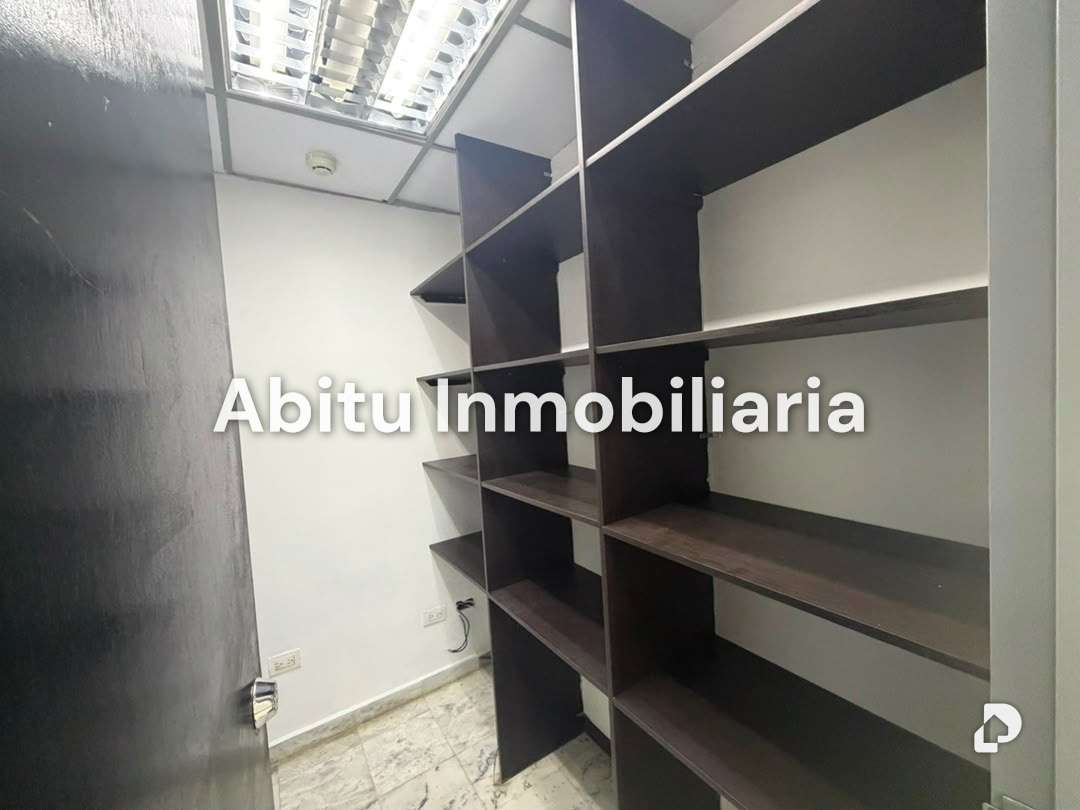 Oficina en Chacao, Caracas – 19