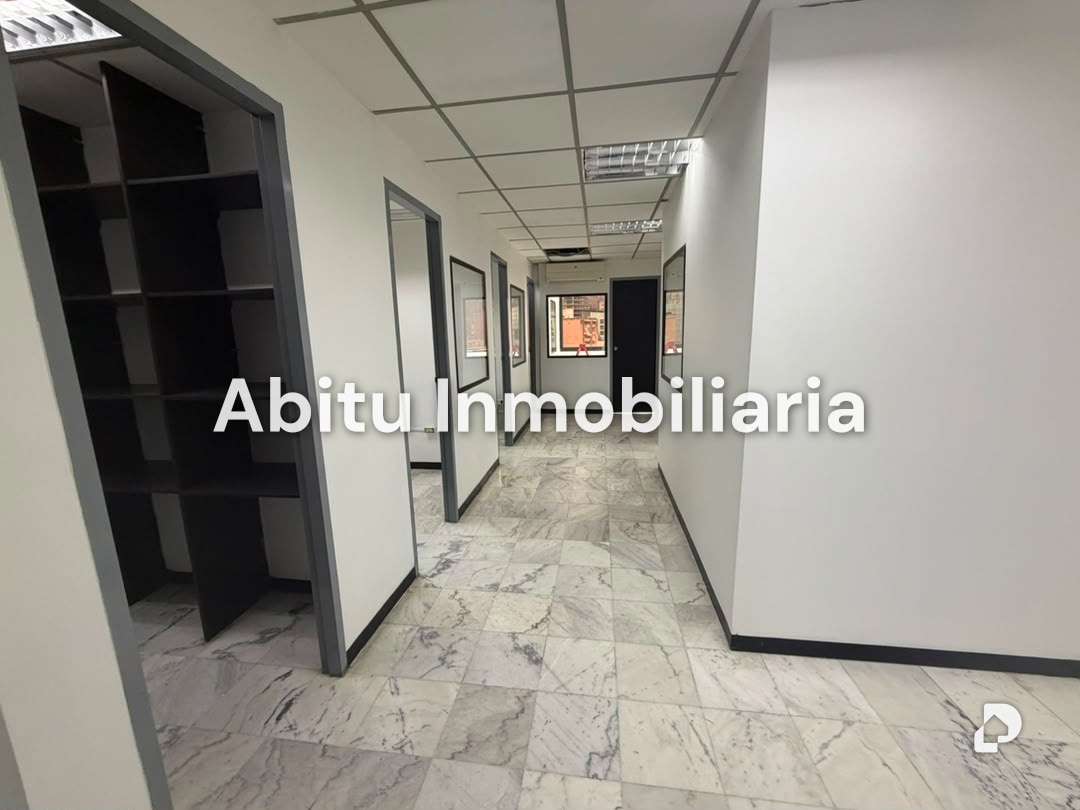 Oficina en Chacao, Caracas – 16