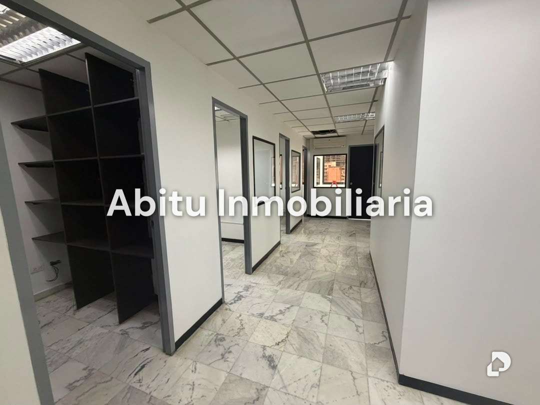 Oficina en Chacao, Caracas – 27