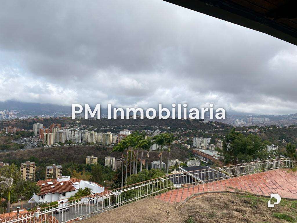 Casa en Cerro Verde, Caracas – 14