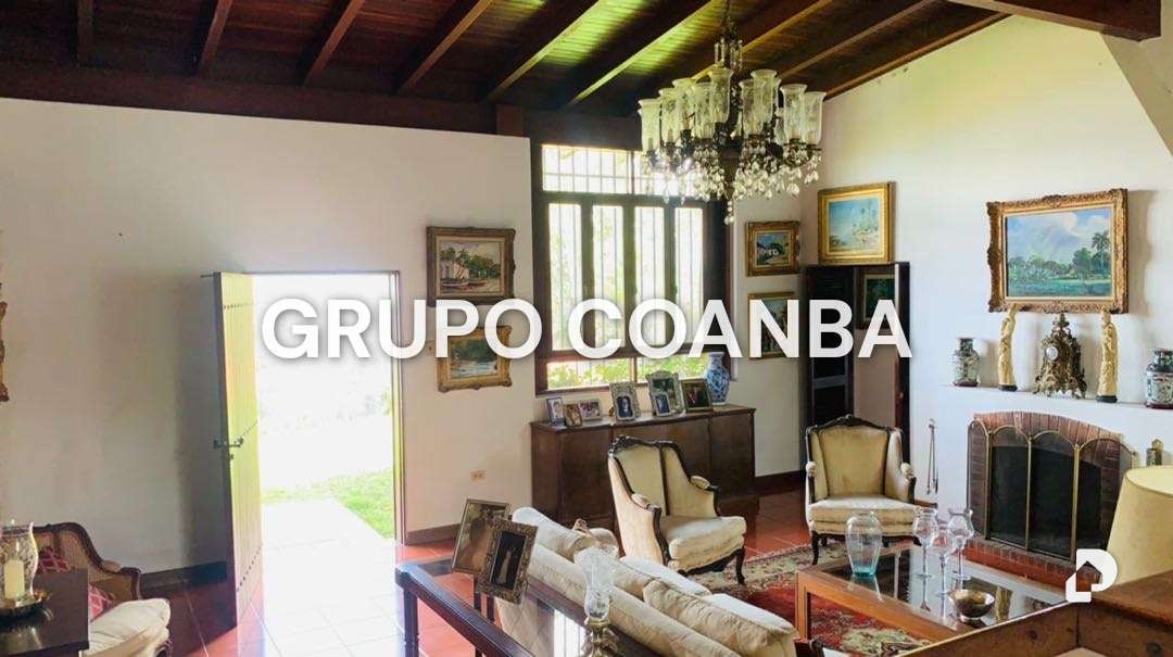 Casa en Alto Hatillo, Caracas – 23