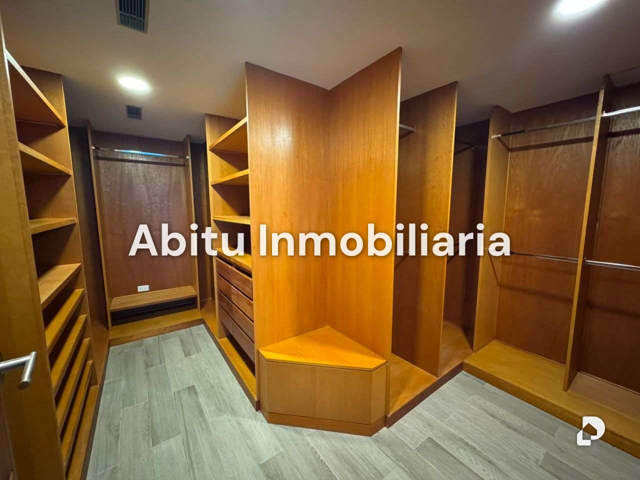 Apartamento en Los Chorros, Caracas – 11
